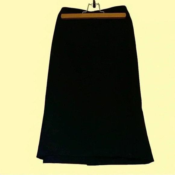 DKNY black midi skirt, A line, back zipper - Picture 2 of 4